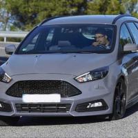 Ford Focus St Ön Tampon Panjur Seti (2014+)