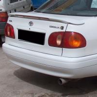 Toyota Corolla Sedan 99-2001 Işıklı Spoiler Boyalı